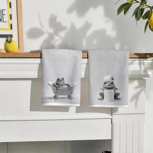 2 Pcs Funny Frog Hand Towels for Bathroom Decor, Gifts for Women & Kids - Image 3