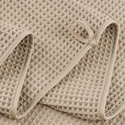 POLYTE 430 GSM Poly Blend Microfiber Quick Dry Waffle Bath Towel, 30x60 in - Image 4